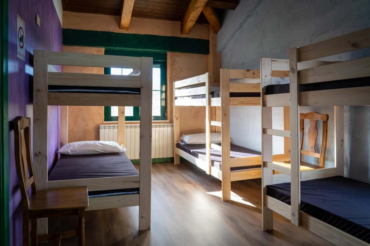 Albergue De Peregrinos Casa Flor Murias de Rechivaldo Exteriör bild