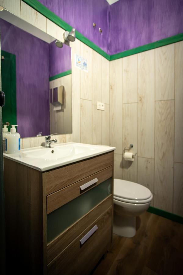 Albergue De Peregrinos Casa Flor Murias de Rechivaldo Exteriör bild