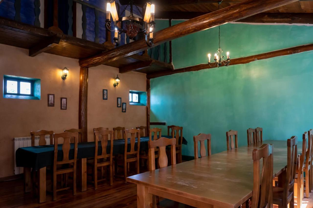 Albergue De Peregrinos Casa Flor Murias de Rechivaldo Exteriör bild
